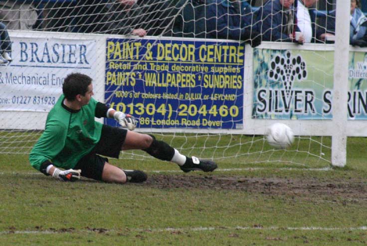 WHITES 1 CROYDON ATH 1