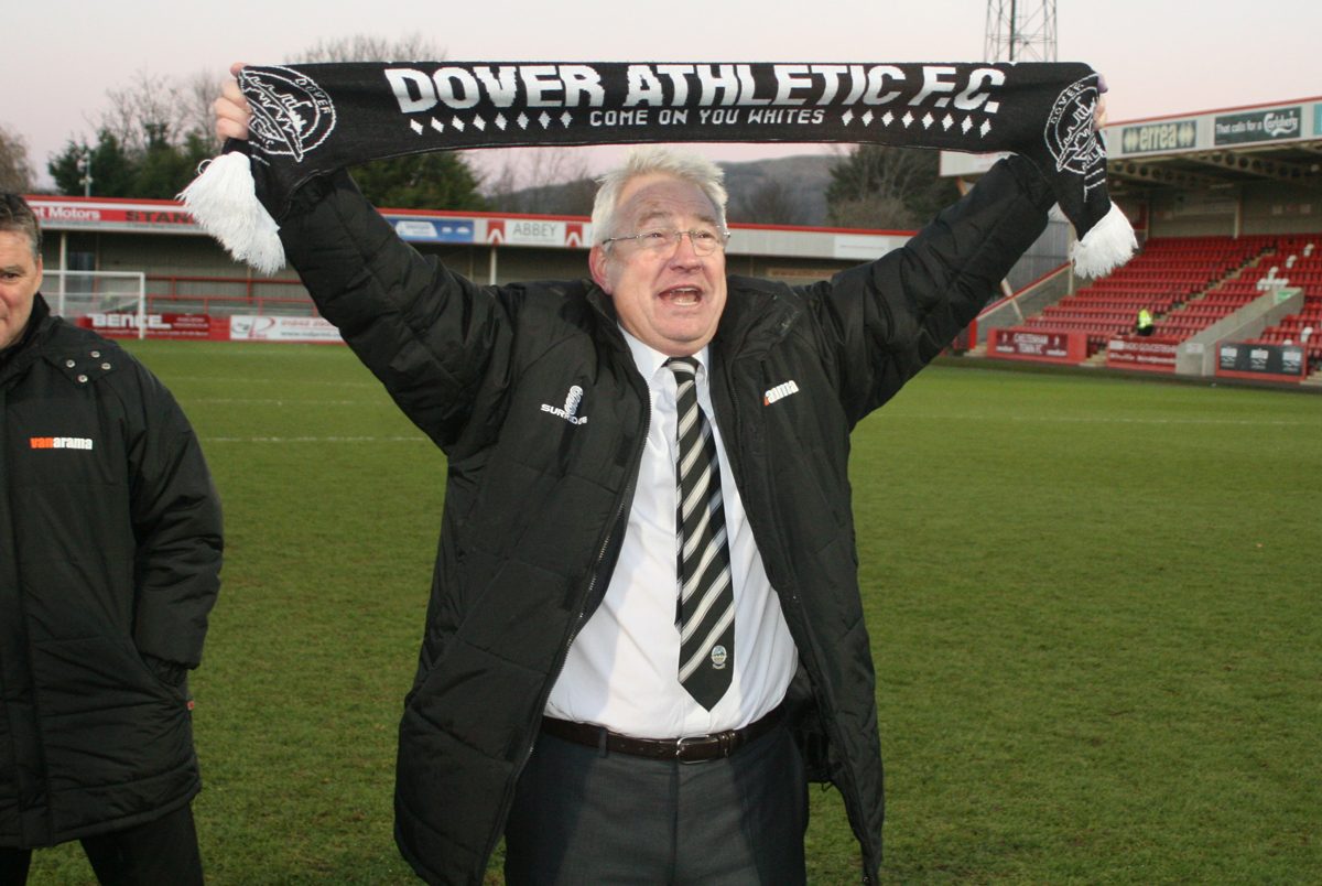 PREVIEW: WHITES V CHELTENHAM TOWN