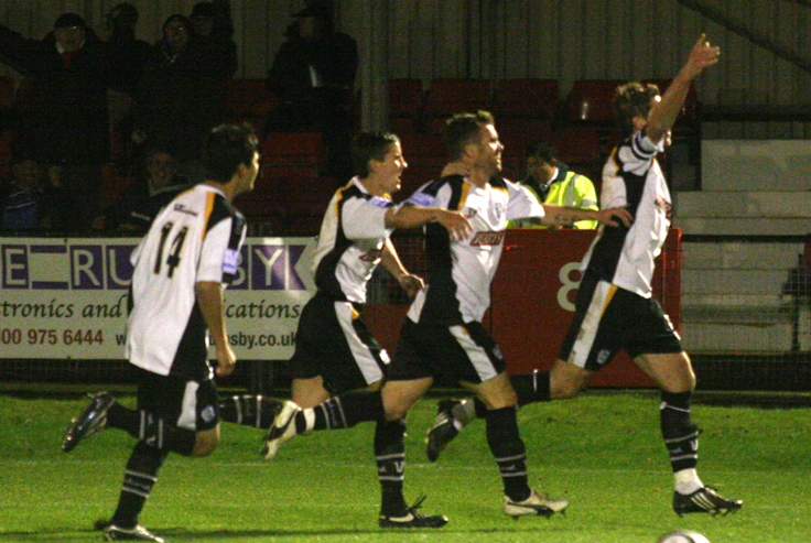 TRIGGER FIRES LATE WINNER