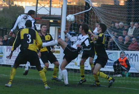 DOVER 3 BURGESS HILL 3
