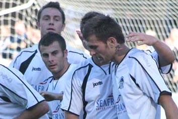 CLOKE BACK IN 3-0 WIN
