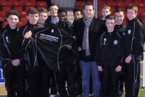 CUNNINGHAM BACKS U16s