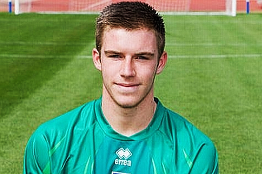 WALKER SIGNS NEW DEAL