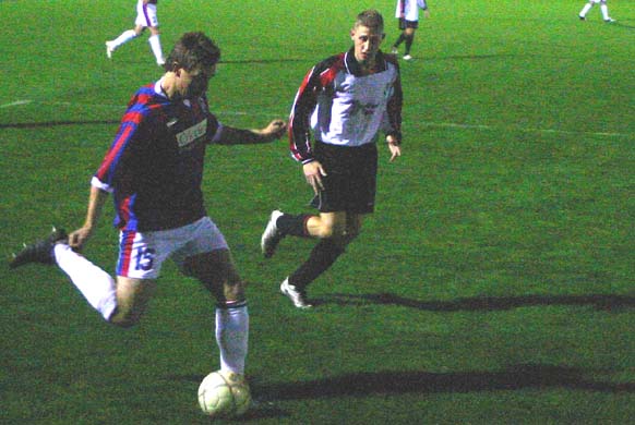 DARTFORD 3 WHITES 2