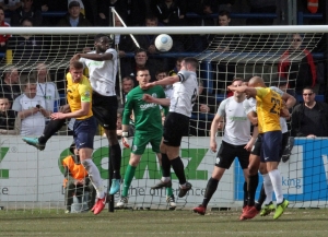 2018-04-07 TorquayH 17 defence