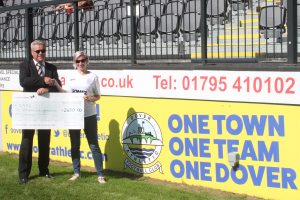 2018-09-01 BarnetH 01 cheque presentation