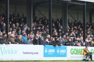 2018-12-26 MaidstoneH 05 crowd