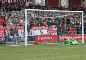 2019-02-16 SalfordA 15 goal