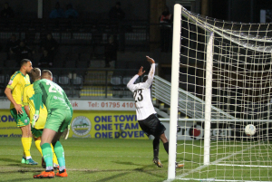 2019-03-12 BorehamWoodH 07 goal