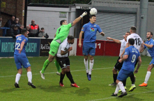 2019-10-26 StockportH 24 goalmouth