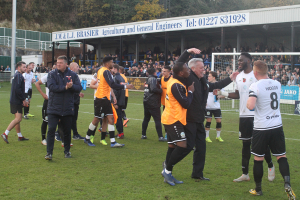 2019-11-10 SouthendH (FAC1P) 099 chairman