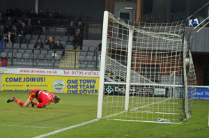 2019-11-23 SolihullMoorsH 06 goal