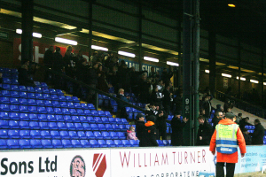 2020-02-01 StockportA 28 crowd clbrtn