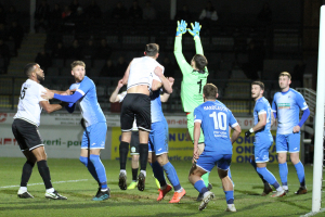 2020-02-04 BarrowH 21 goalmouth