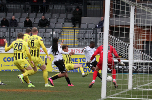 2020-02-22 FyldeH 13 goalmouth