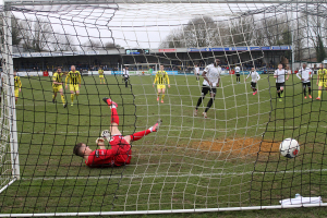 2020-02-22 FyldeH 23 penalty