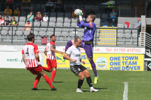 2021-07-24 FolkestoneH 10 keeper
