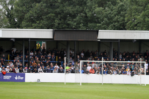 2021-08-30 BorehamwoodH 01 Crowd