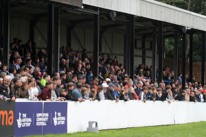 2021-08-30 BorehamwoodH 28 crowd