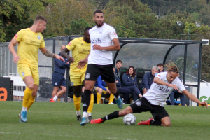 2021-10-16 YateH (FAC) 13 Bentley