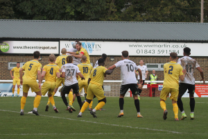 2021-10-16 YateH (FAC) 20 goalmouth