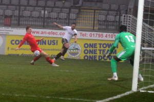 2021-12-18 BromleyH (FAT) 05 Wood