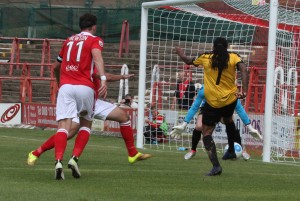 2016-08-06 WrexhamA 10 Modeste
