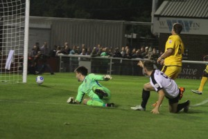 2016-10-04 SuttonH 01 Miller goal
