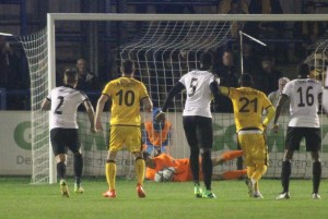 2016-10-04 SuttonH 26 penalty save