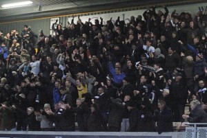 2016-11-05 CambridgeA (FAC) 23 crowd clbrtn
