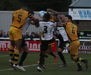 2016-12-26 MaidstoneH 10 goalmouth