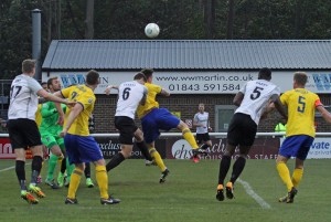 2017-10-21 MaidenheadH 05 goalmouth