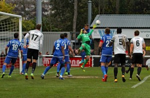 2017-11-11 EastleighH 10 goalmouth