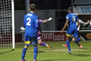 2017-12-16 EastbourneH (FAT) 30 Pinnock goal