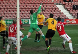 2017-12-23 WrexhamA 19 goalmouth