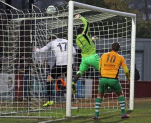 2018-01-13 MarineH (FAT) 26 goalmouth
