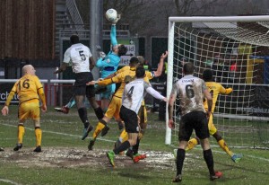 2018-02-19 SuttonH 21 goalmouth